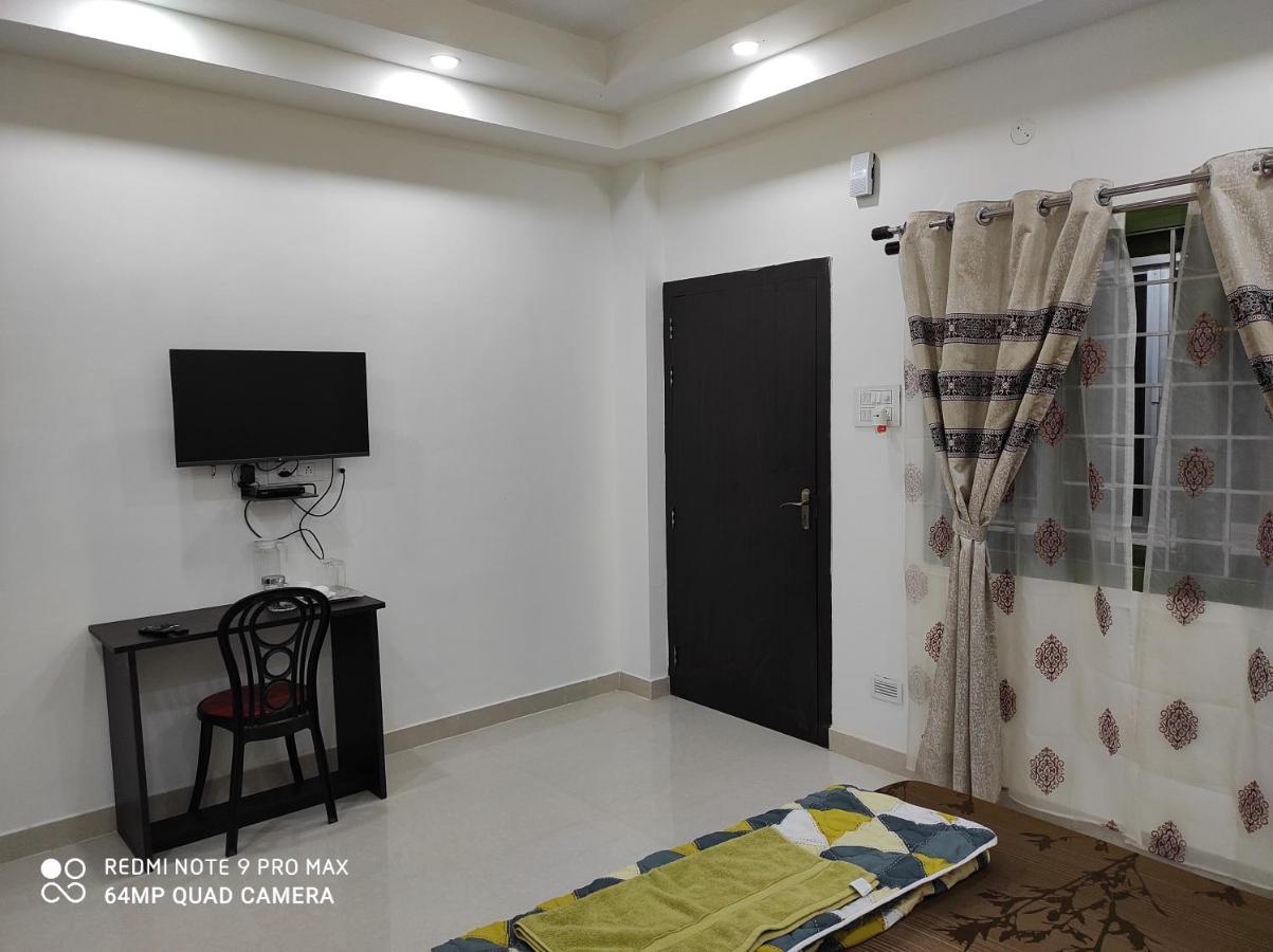 Alpanest Apartment Guwahati Luaran gambar