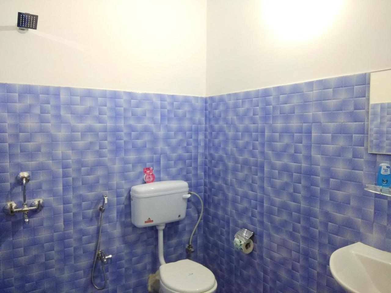 Alpanest Apartment Guwahati Luaran gambar