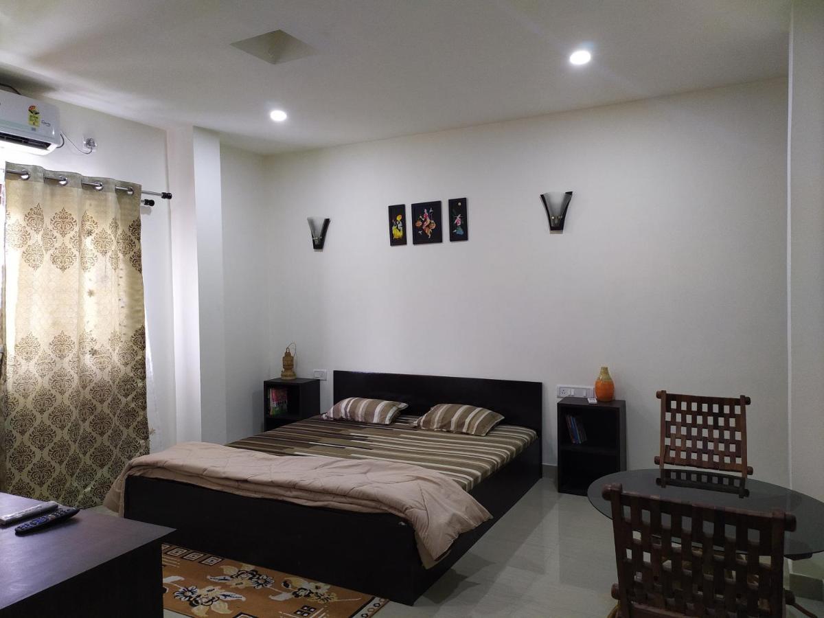 Alpanest Apartment Guwahati Luaran gambar