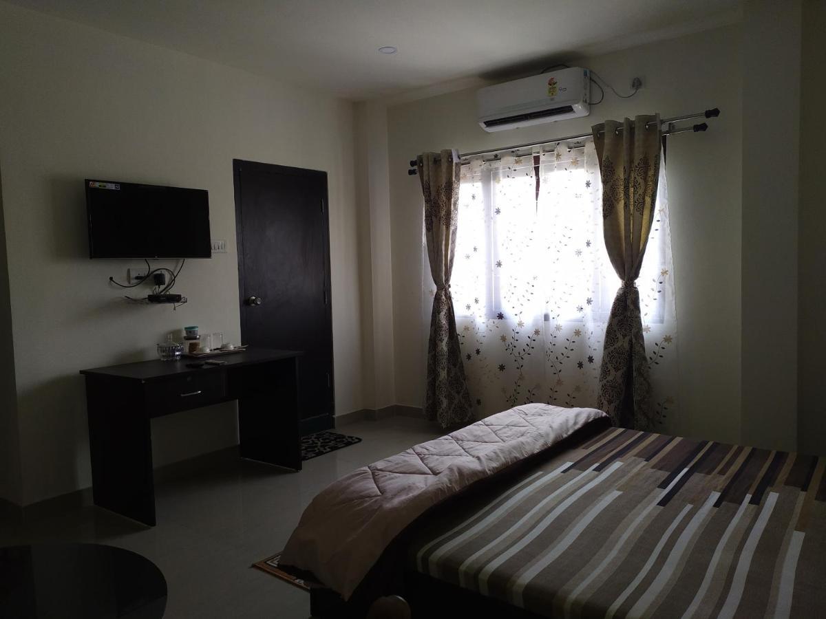 Alpanest Apartment Guwahati Luaran gambar